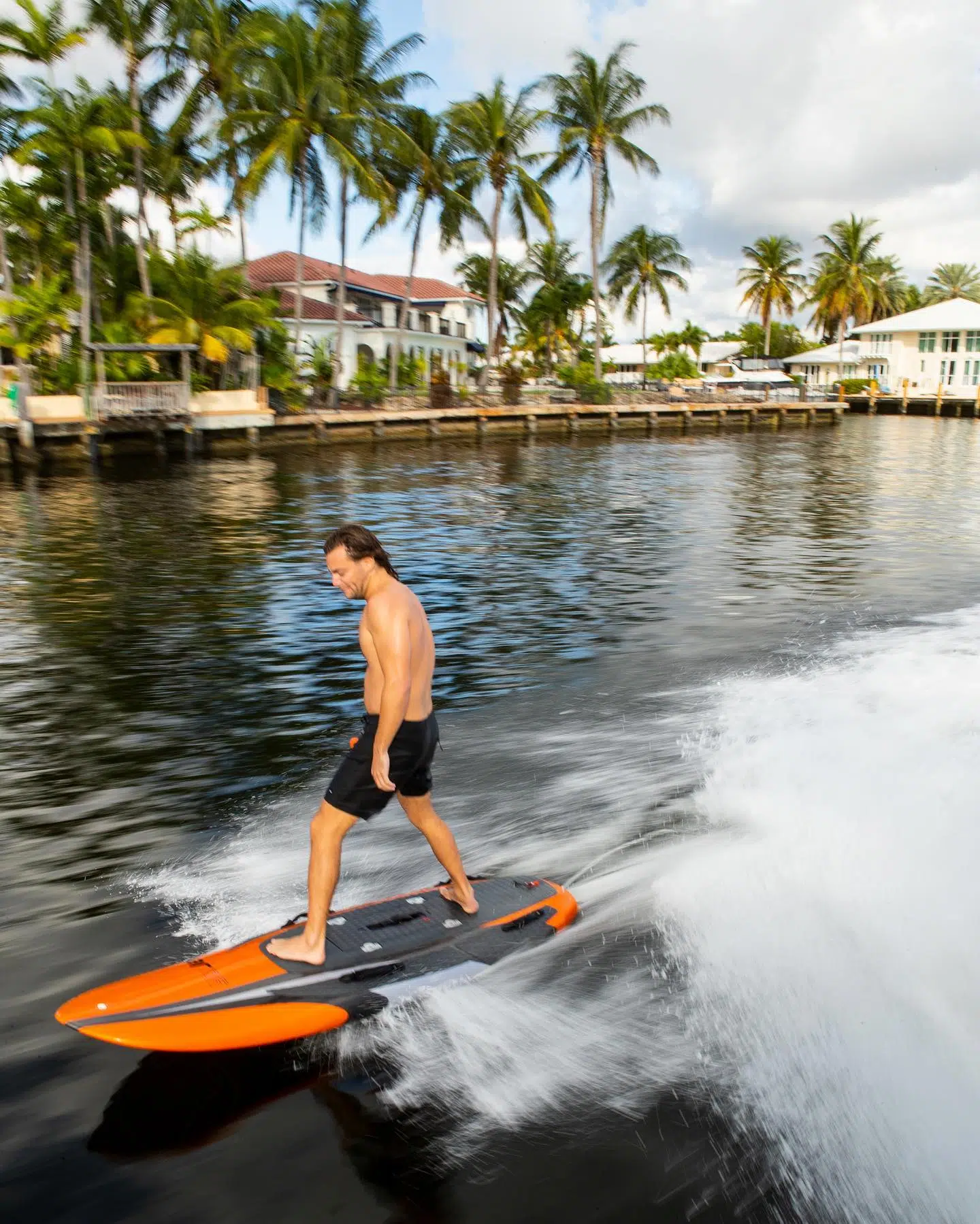 e-surfshop, surf électrique, yujet, surfer carbon