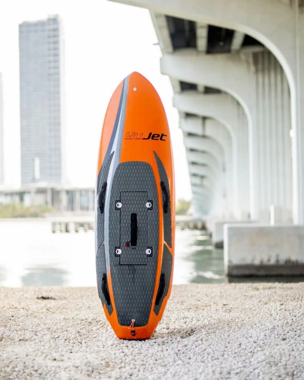 e-surfshop, surf électrique, yujet, surfer carbon