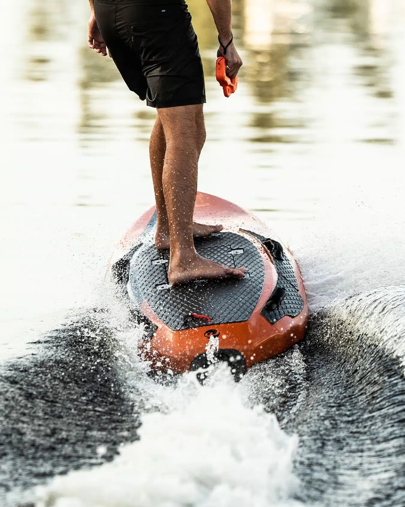 e-surfshop, surf électrique, yujet, surfer carbon